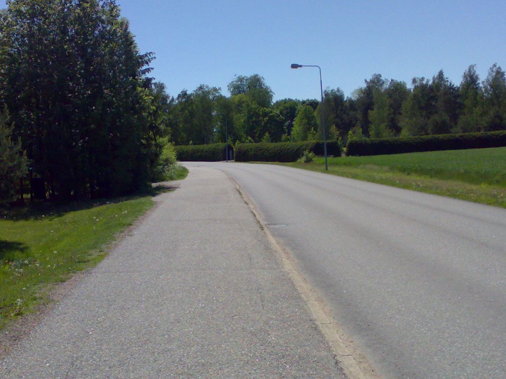 1km takana